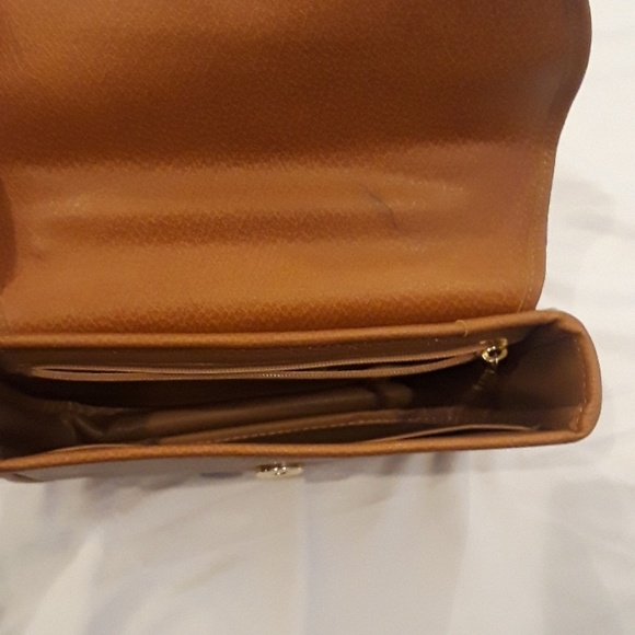 Longchamp beautiful leather purse made in France - Picture 4 of 8